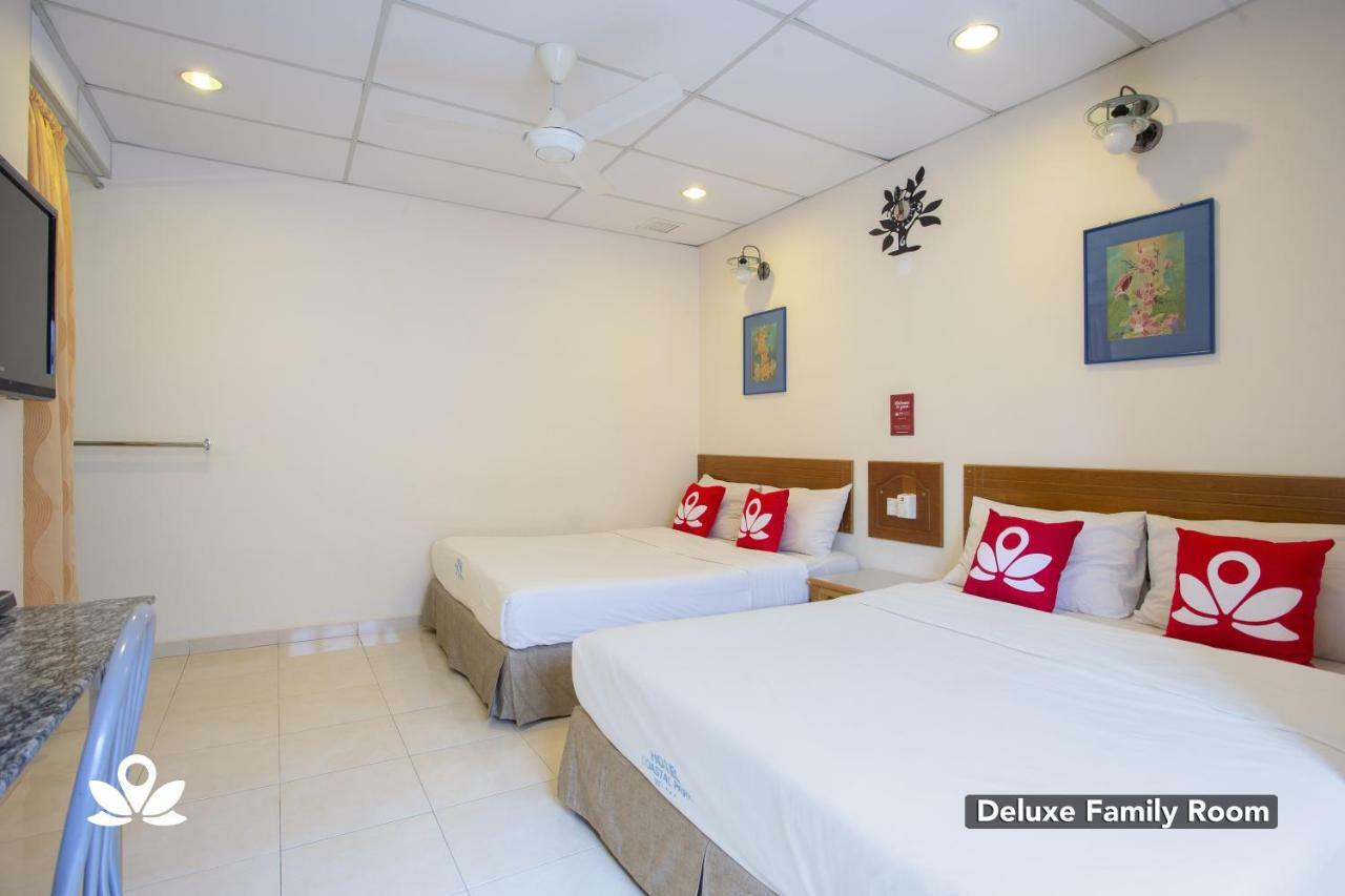 Coastal Park Hotel Malacca Bagian luar foto