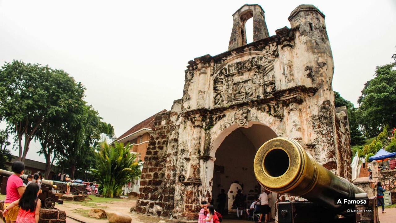 Coastal Park Hotel Malacca Bagian luar foto